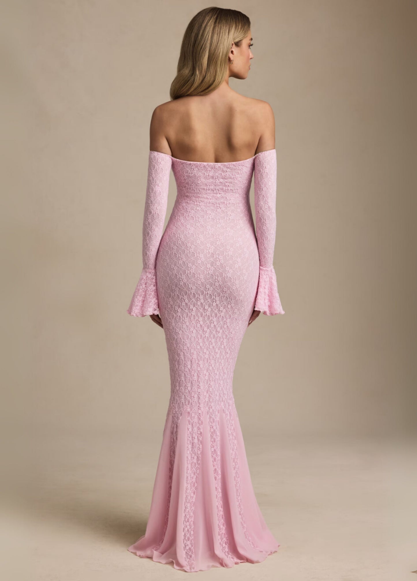 Amoura Lace Maxi Dress - Pink