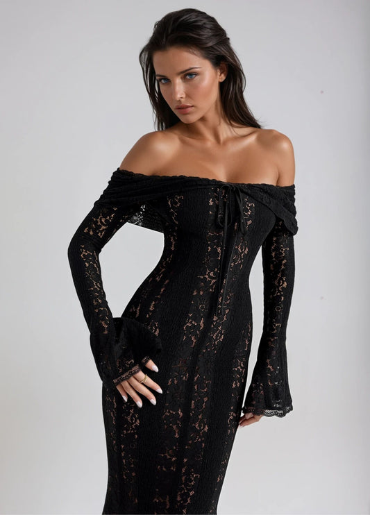 Clarisse Lace Maxi Dress - Black