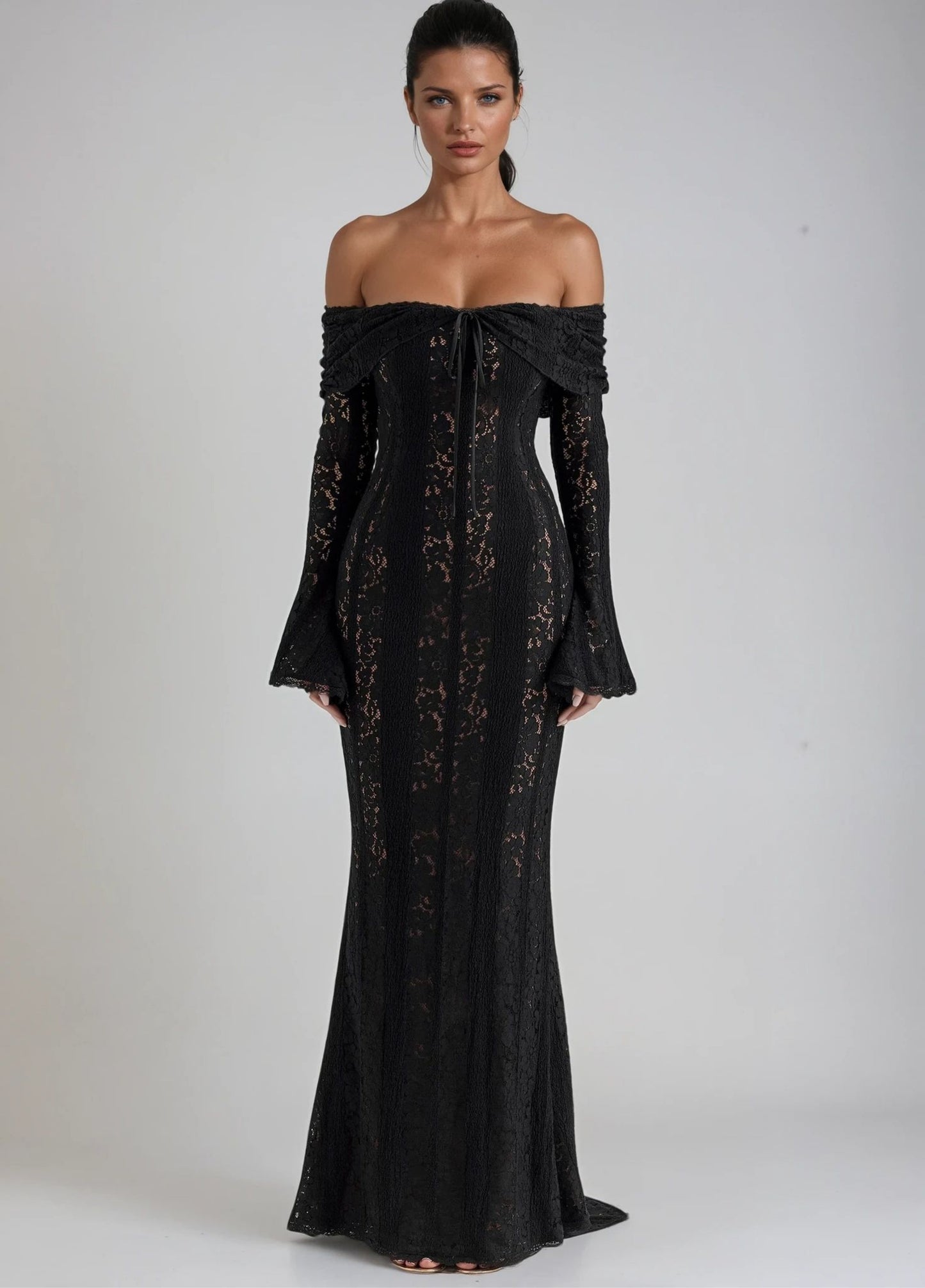 Clarisse Lace Maxi Dress - Black